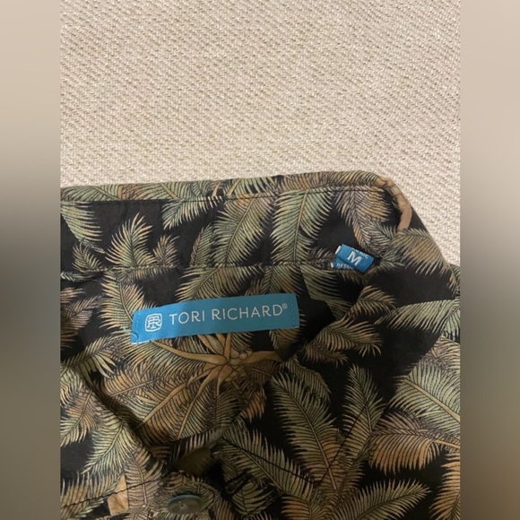 Tori Richard Honolulu Hawaiian Palms Made In USA Button Up Shirt Men's Medium - Picture 7 of 11